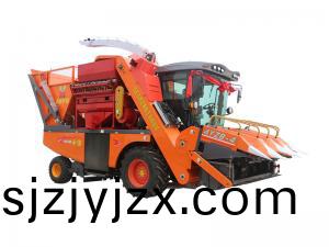4YZB-4A3自走式(shi)穗莖兼(jian)收玉米(mi)收穫機(ji)